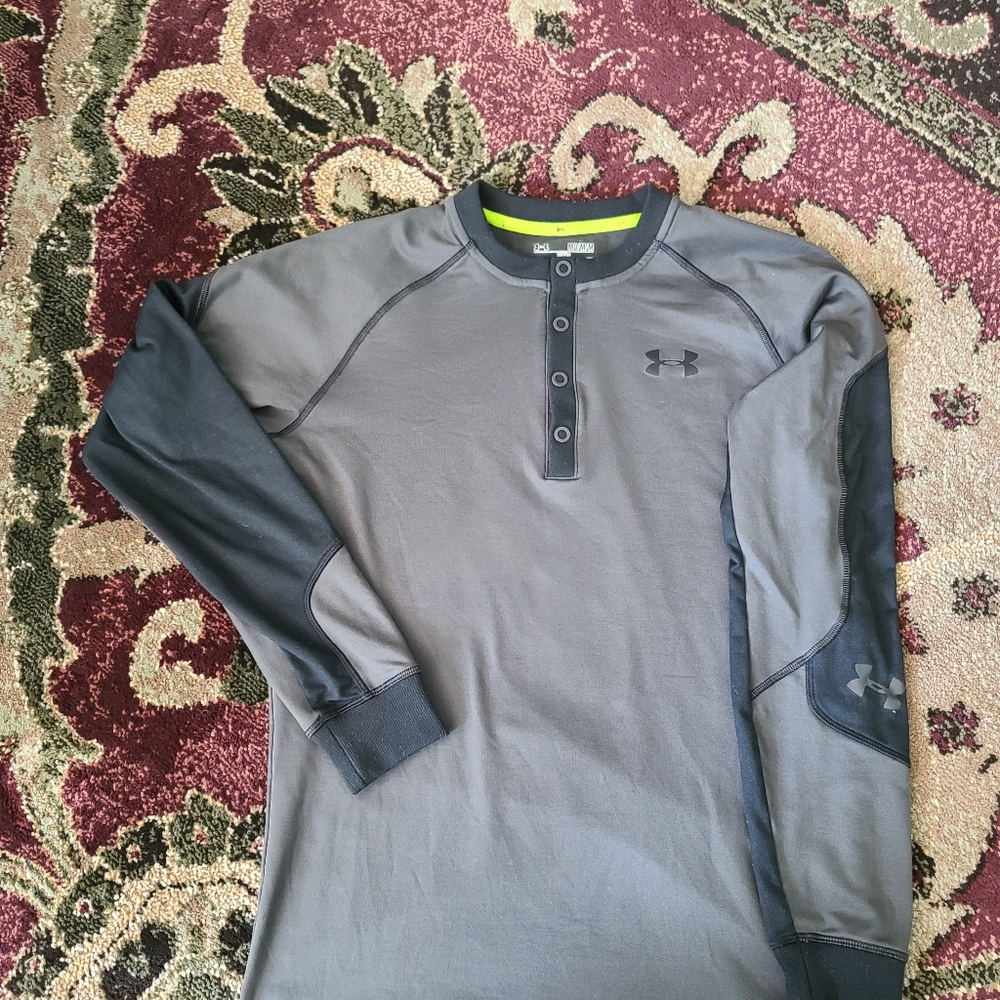 Under Armour Men's fitted coldgear henley